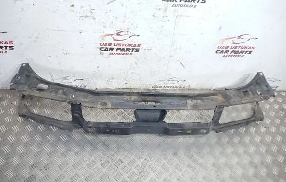 Volkswagen PASSAT B3 Radiator support slam panel