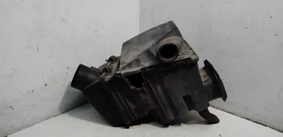 Opel Sintra Air filter box