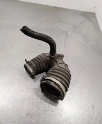 Audi A6 S6 C6 4F Air intake hose/pipe 4F0129615E