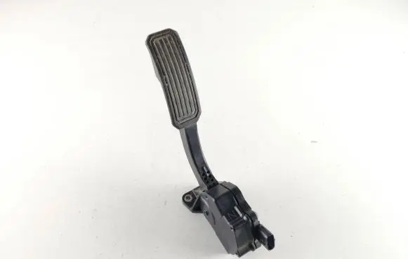 Toyota Prius (XW30) Accelerator throttle pedal 7811012010 03M30E00073 1988007310