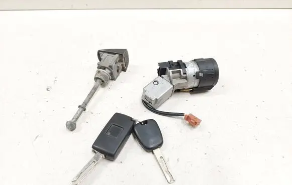 Peugeot 308 Ignition lock 9663123280 36410600 59395J01