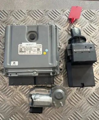 Mercedes-Benz Vito Viano W639 Other control units/modules A6421509677 0281013669