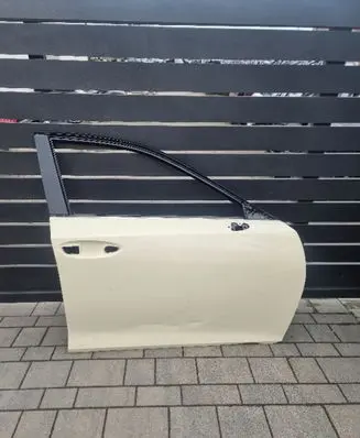 Lexus ES VII XZ10 Front door