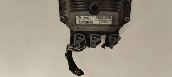 Renault Megane III Engine control unit/module 237100572R V29006690A 9278081644