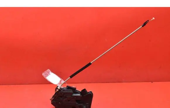 Seat Ibiza IV (6J,6P) Rear door lock 6J0839016A