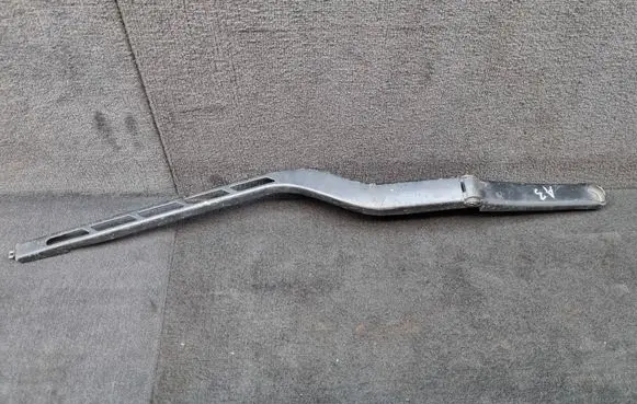 Audi A3 S3 8P Front wiper blade arm 8P1955407A