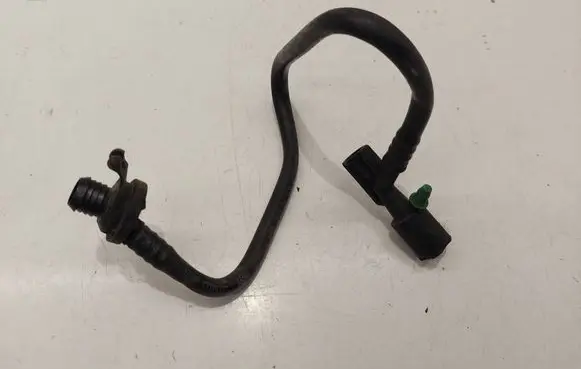Volkswagen PASSAT B6 Vacuum line/pipe/hose 3C0612041BL