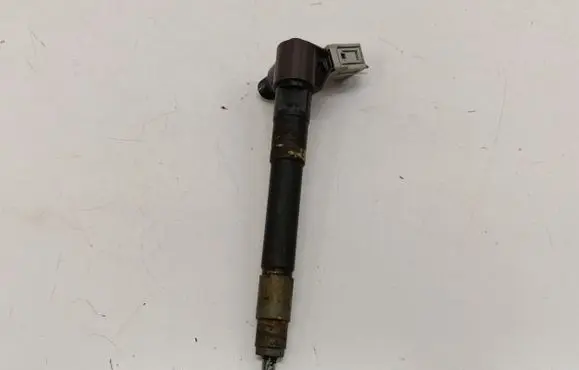 Mitsubishi L200 Fuel injector 86142B0A 1465A626