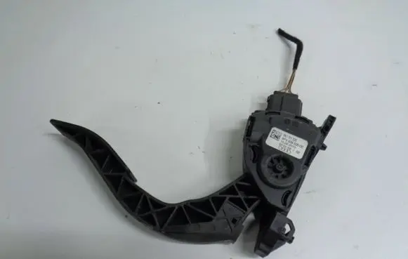 Audi A4 S4 B8 8K Accelerator throttle pedal 8K1721523 6PV00950500