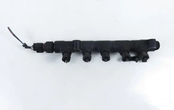 Toyota Corolla E120 E130 Fuel main line pipe 8945812020