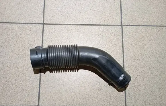 Peugeot 5008 II Air intake hose/pipe 9810920980
