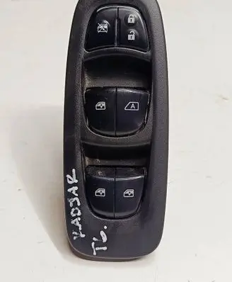 Renault Kadjar Quarter vent window switch 254012351RT6 254012351R 15767000
