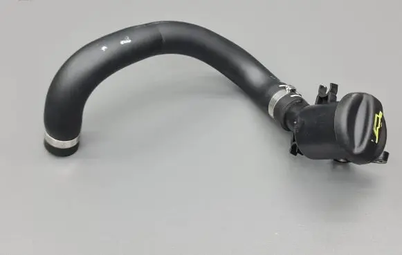 Jaguar XF X250 Oil fill pipe 9685025880 7191N0000ASS0 968502588000
