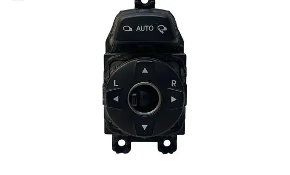 Hyundai Santa Fe Wing mirror switch 935732W200