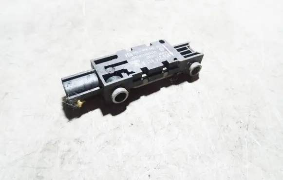 Audi A4 S4 B7 8E 8H Airbag deployment crash/impact sensor 8E0959651A