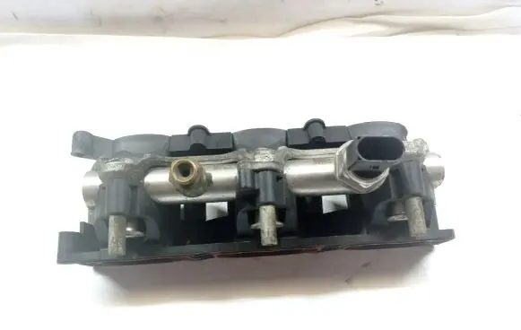 Audi Q5 SQ5 Intake manifold 06E133109S