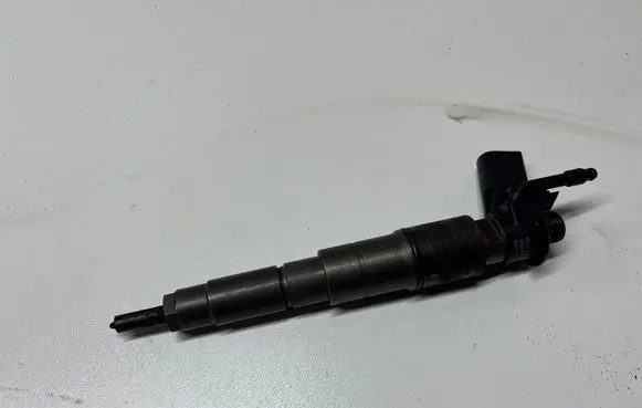 BMW 5 E60 E61 Fuel injector 0445115