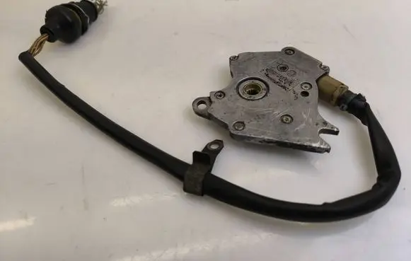 Audi A6 S6 C5 4B Gear selector 0501209763 04202037 44397298