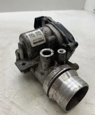 Dacia Sandero Throttle valve 161A05457R 240316293