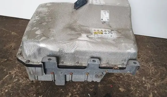 BMW X1 F48 F49 Hybrid / electric car battery 884069933 8840699 8484611