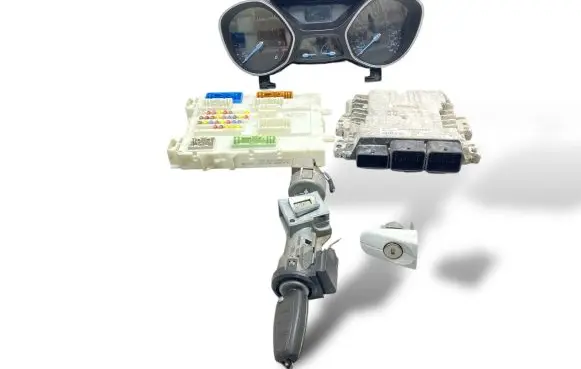 Engine ECU kit and lock set