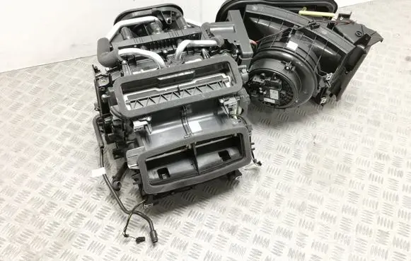 Volvo S60 Interior heater climate box assembly 32226260