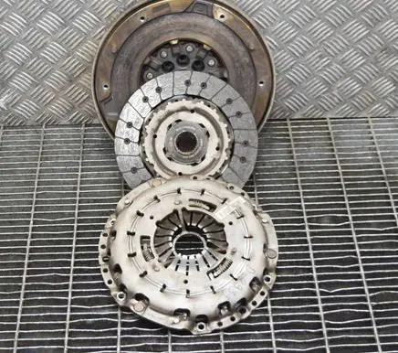BMW 2 F22 F23 Clutch set kit 7603849 7641237