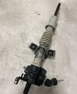 Opel Zafira A Steering wheel axle 315966812