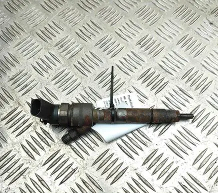 BMW 1 E81 E87 Fuel injector 0445110289 7798446