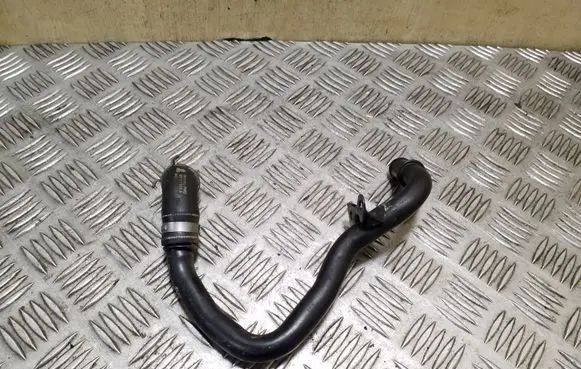 Breather/breather pipe/hose