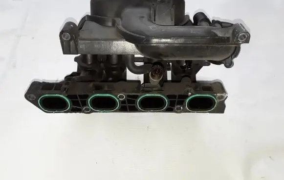Ford Focus Intake manifold 4M5G9424CF