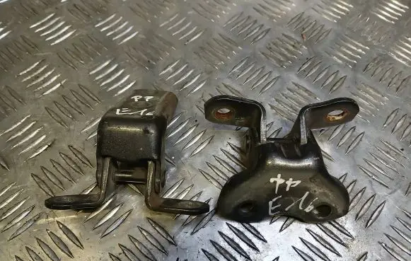 Toyota Corolla E160 E170 Front door hinges set 