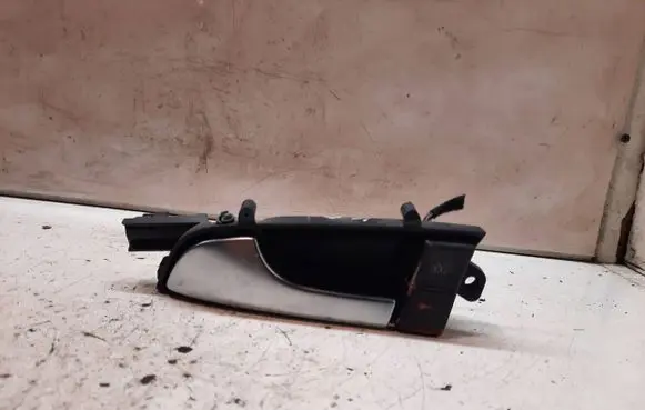 Audi A3 S3 8P Front door interior handle 8P3867019A