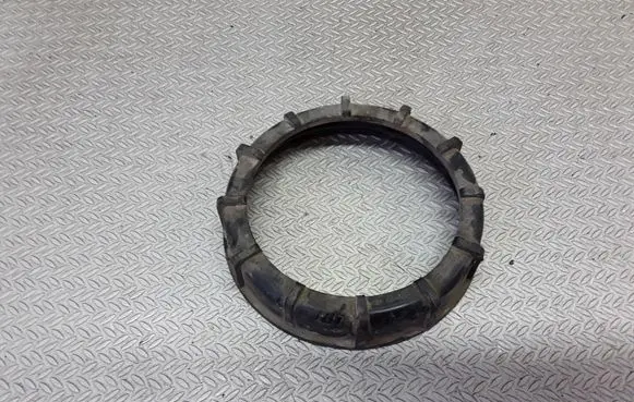 Volkswagen Touran I In tank fuel pump screw locking ring/nut 321201375A