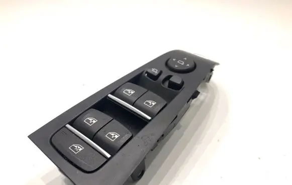 BMW X5 G05 Electric window control switch 6832729