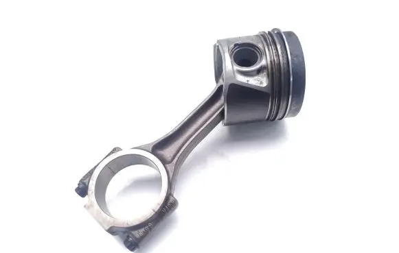 Piston with connecting rod