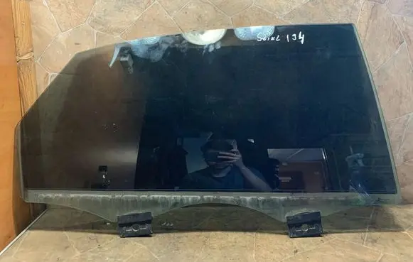 Audi A8 S8 D4 4H Rear door window glass 4H4845026 4H4845026G