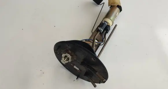 Suzuki XL7 I In-tank fuel pump 1510052D00 UCT30S20