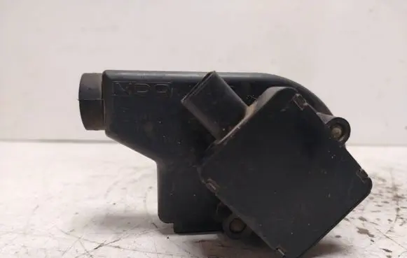 Peugeot 607 Accelerator pedal position sensor 9639779180 1004984