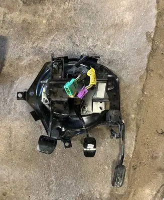 Renault Kangoo I Pedal assembly 
