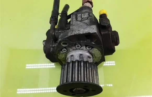 Mazda 6 Fuel injection high pressure pump 2940000420