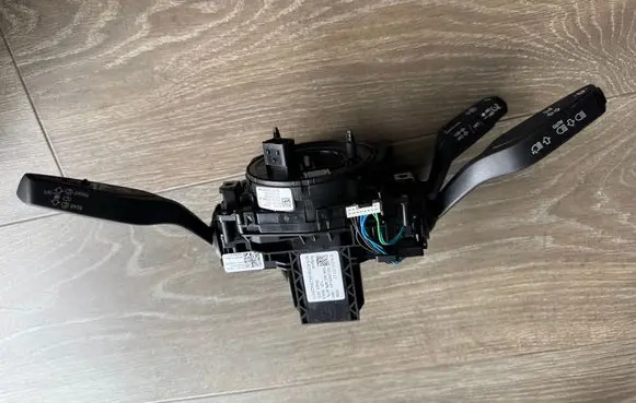 Audi Q4 e-tron Indicator stalk 5Q1953549D 82A953521LT