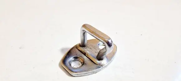 Volkswagen Golf Plus Rear door lock loop/hook striker 