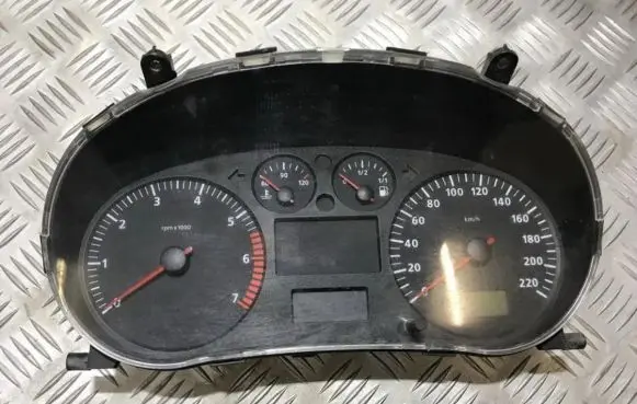 Seat Ibiza II (6k) Speedometer (instrument cluster) 88311292 81071456