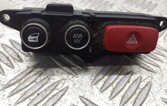 Alfa Romeo 147 Hazard light switch 156067820