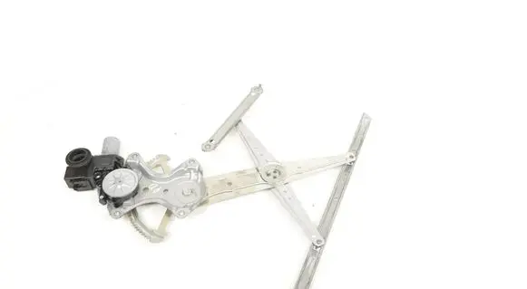 Opel Mokka Front door window regulator with motor 0620204982 8571078011