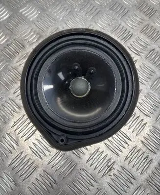 Honda HR-V Rear door speaker