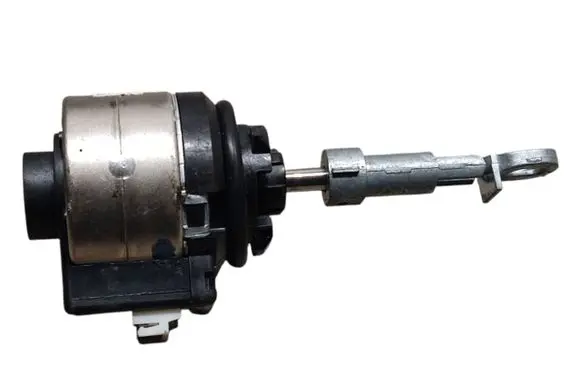 Volkswagen PASSAT B6 Headlight level adjustment motor 89390237 PL35L024VLB2