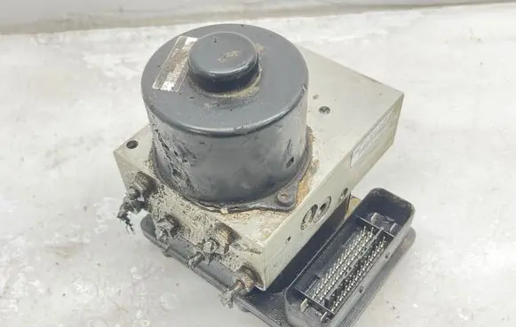 Mercedes-Benz ML W163 ABS Pump A1635450316