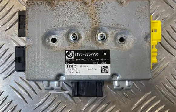 BMW 5 E60 E61 Door control unit/module 6957761 75789012 CCR5A12B92